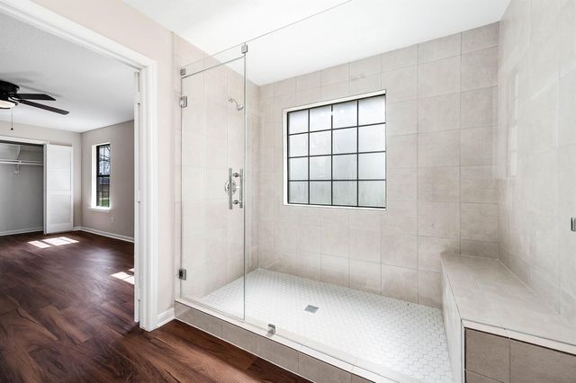 3706 Live Oak Street, Damon, TX 77430