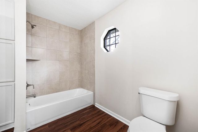 3706 Live Oak Street, Damon, TX 77430