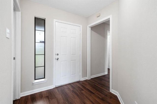 3706 Live Oak Street, Damon, TX 77430