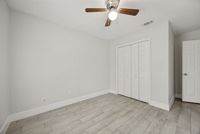 1009 Enlow Circle, Commerce, TX 75428