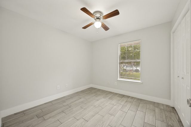 1009 Enlow Circle, Commerce, TX 75428