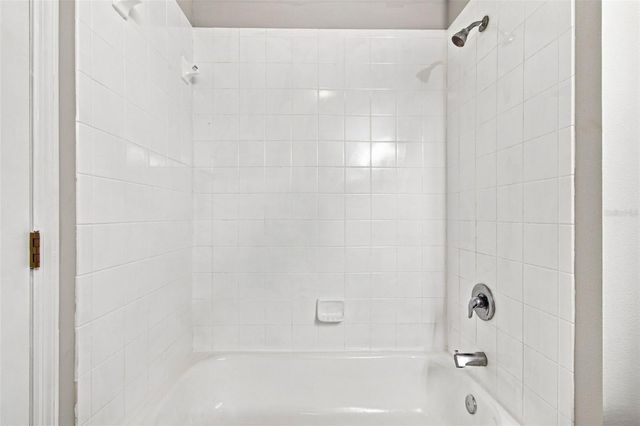 12225 COUNTRY WHITE CIRCLE, Tampa, FL 33635