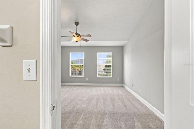 12225 COUNTRY WHITE CIRCLE, Tampa, FL 33635