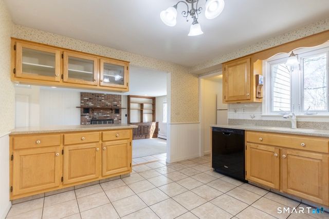 146 Warde Terrace, Fairfield, CT 06824