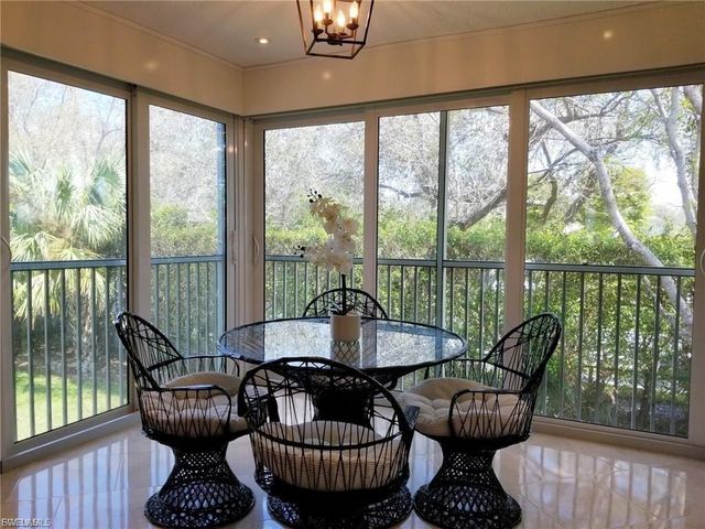 7774 Jewel LN 201, Naples, FL 34109