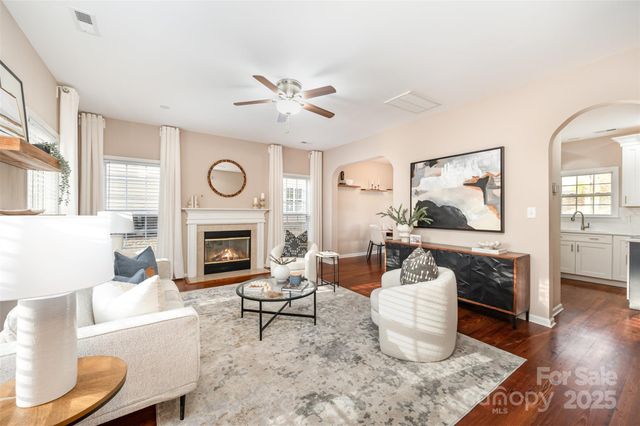 8635 Common Oak Lane, Huntersville, NC 28078