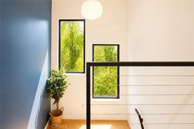 13082 Blairwood Drive, Studio City, CA 91604