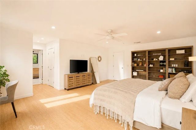13082 Blairwood Drive, Studio City, CA 91604