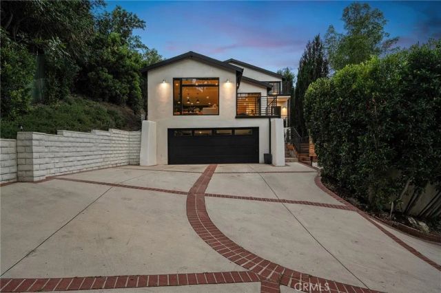 13082 Blairwood Drive, Studio City, CA 91604