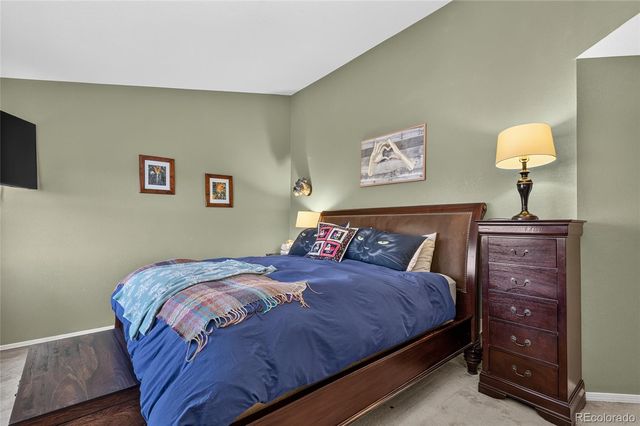 9770 Red Oakes Drive, Littleton, CO 80126