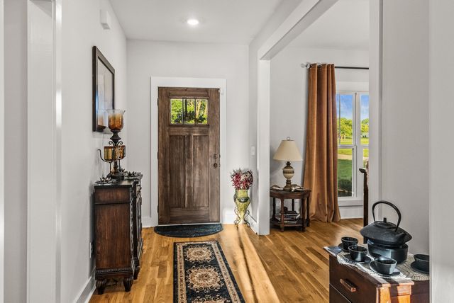 3378 New Hall Rd, Greenbrier, TN 37073