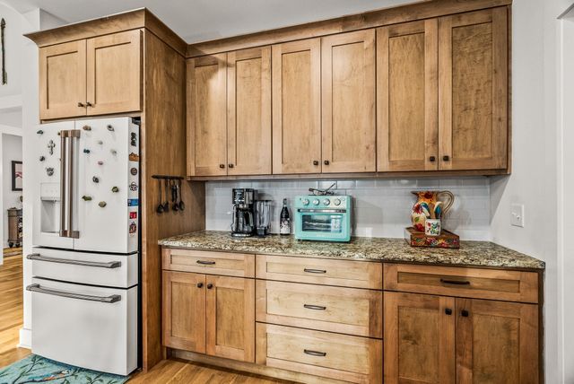 3378 New Hall Rd, Greenbrier, TN 37073