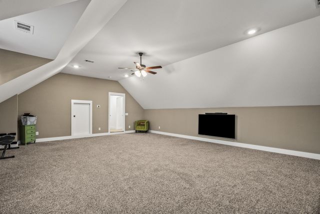 3378 New Hall Rd, Greenbrier, TN 37073
