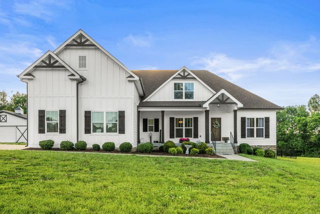 3378 New Hall Rd, Greenbrier, TN 37073