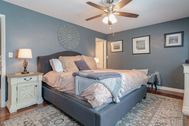 6 S DEERPATH Drive, Vernon Hills, IL 60061