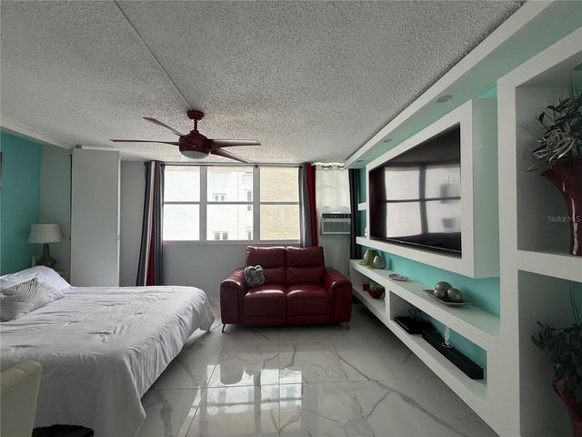 Cond Golden Beach Isla Ve ISLA VERDE 3511 804, Carolina, PR 00979