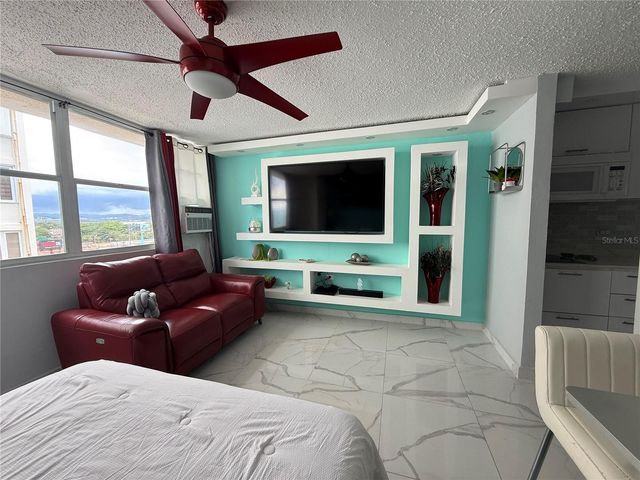 Cond Golden Beach Isla Ve ISLA VERDE 3511 804, Carolina, PR 00979