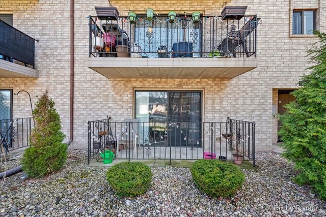 9800 Sayre Avenue 1C, Chicago Ridge, IL 60415