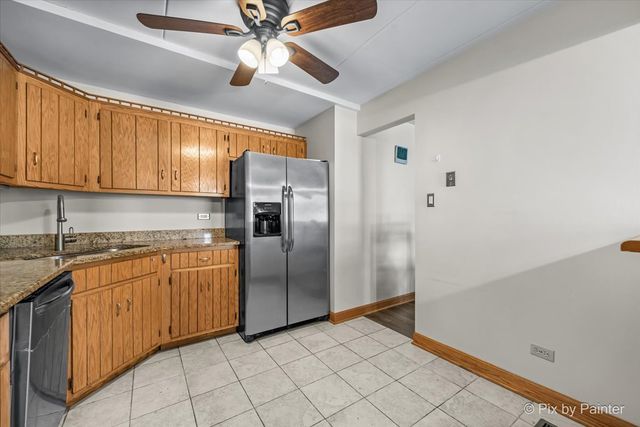 9800 Sayre Avenue 1C, Chicago Ridge, IL 60415