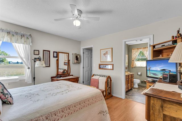 14429 Kildare Lane, Cement City, MI 49233