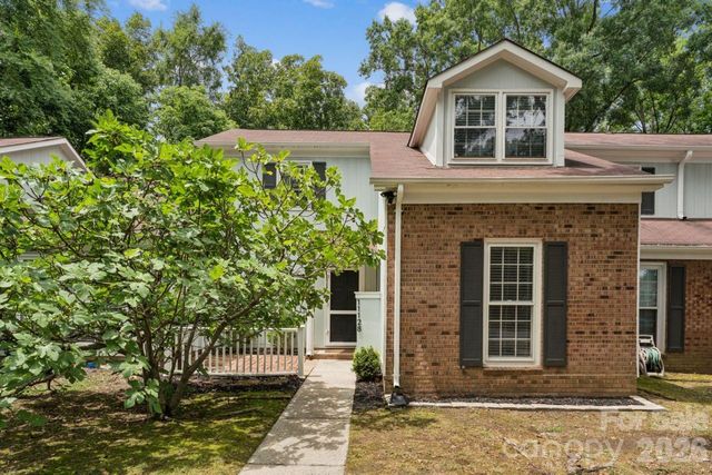 11128 Sevilla Court, Charlotte, NC 28226