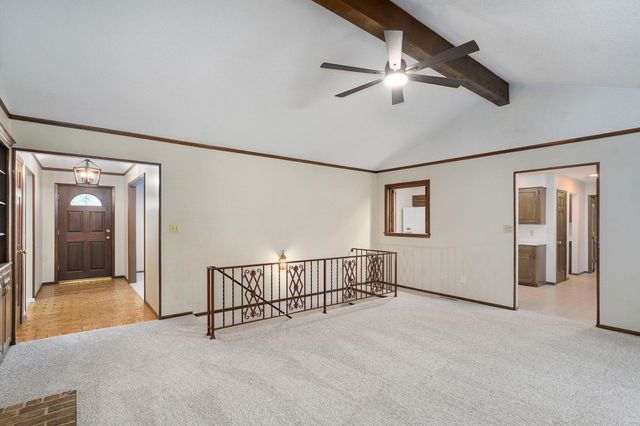 1813 E Camino Alto Street, Springfield, MO 65804