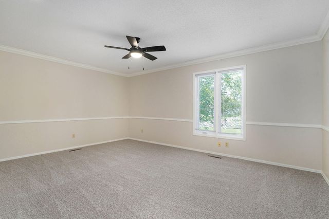 1813 E Camino Alto Street, Springfield, MO 65804