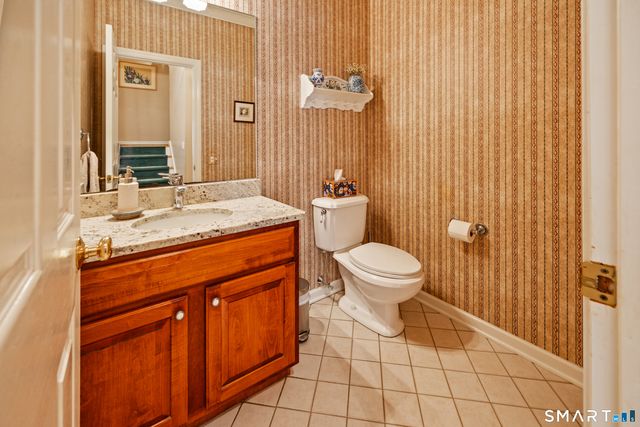699 Andrea Court, Cheshire, CT 06410