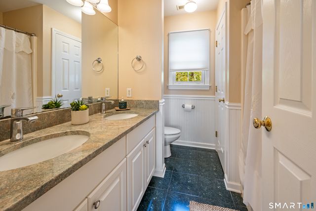699 Andrea Court, Cheshire, CT 06410