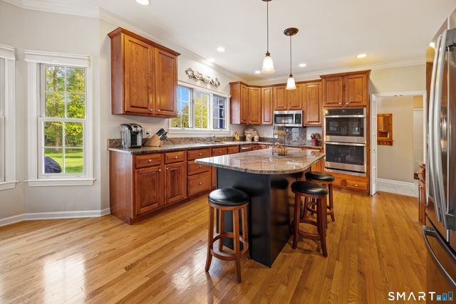 699 Andrea Court, Cheshire, CT 06410