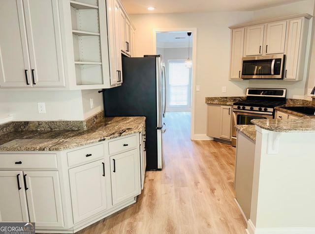 2887 Montview Drive SW, Marietta, GA 30060