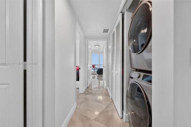 480 NE 30th Street 1807, Miami, FL 33137