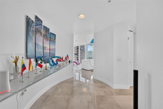 480 NE 30th Street 1807, Miami, FL 33137