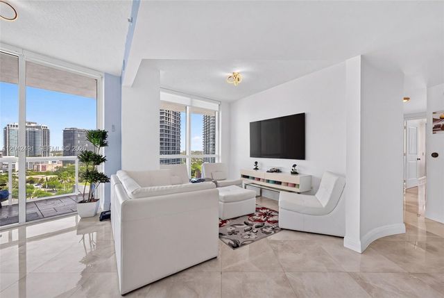 480 NE 30th Street 1807, Miami, FL 33137