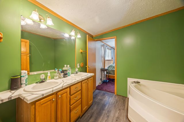 715 N 5th Street, Winterset, IA 50273