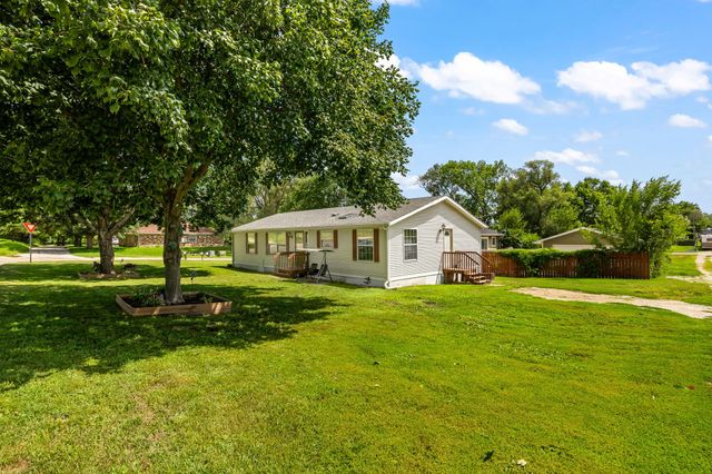 715 N 5th Street, Winterset, IA 50273