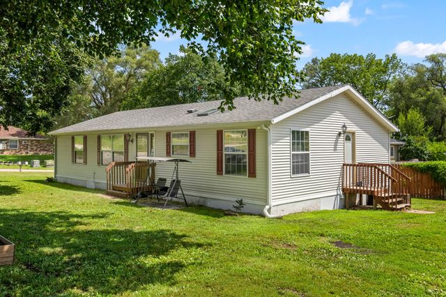 715 N 5th Street, Winterset, IA 50273