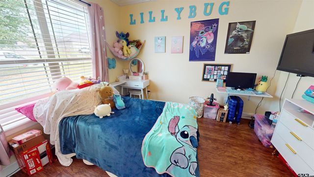 1005 Crescent Hill Ct, Bullard, TX 75757