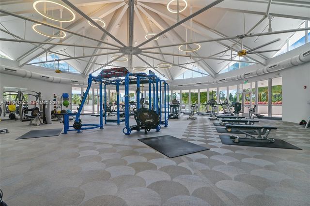 2500 Parkview Dr 2012, Hallandale Beach, FL 33009