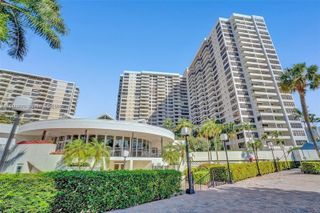 2500 Parkview Dr 2012, Hallandale Beach, FL 33009