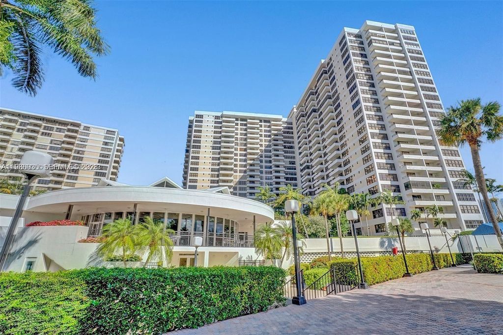 2500 Parkview Dr 2012, Hallandale Beach, FL 33009