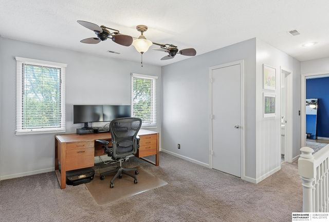 1415 Skyline Drive, Omaha, NE 68022