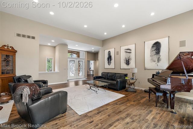 4335 Echo Road, Bloomfield Charter Township, MI 48302