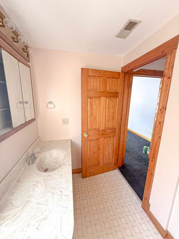 309B N HARLEM Avenue, Peotone, IL 60468