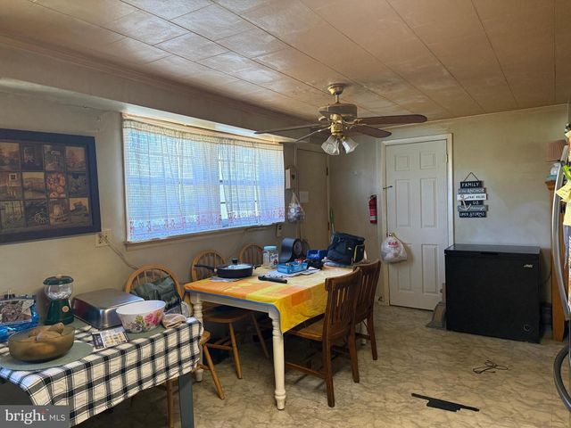 3805 LISBURN RD, Mechanicsburg, PA 17055