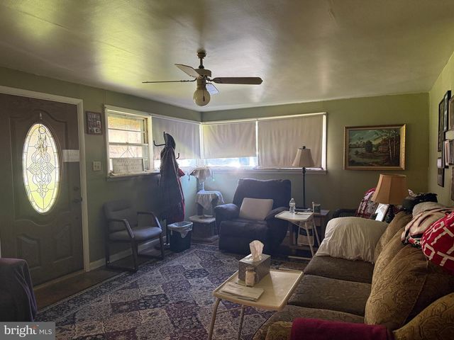 3805 LISBURN RD, Mechanicsburg, PA 17055
