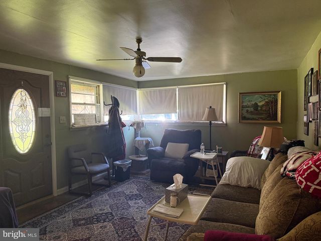 3805 LISBURN RD, Mechanicsburg, PA 17055