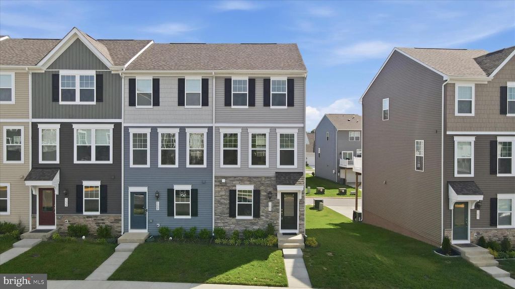 163 ANTHEM ST, Ranson, WV 25438