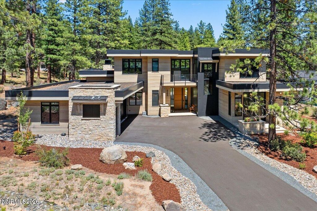 3550 Knob Point Trail, Carson City, NV 89705