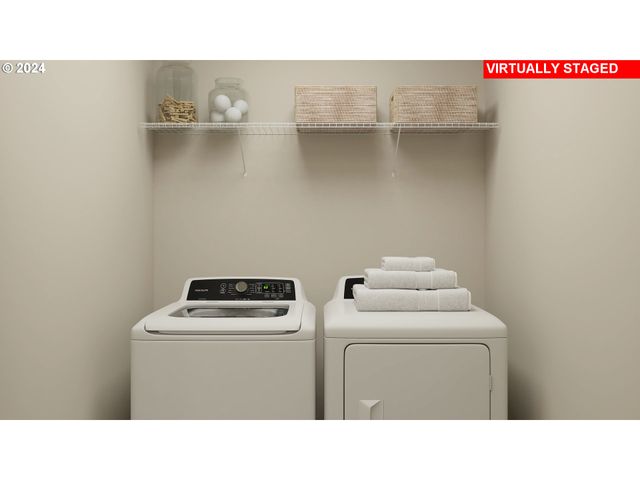 7370 Se BUTTERNUT CREEK Pkwy, Hillsboro, OR 97123
